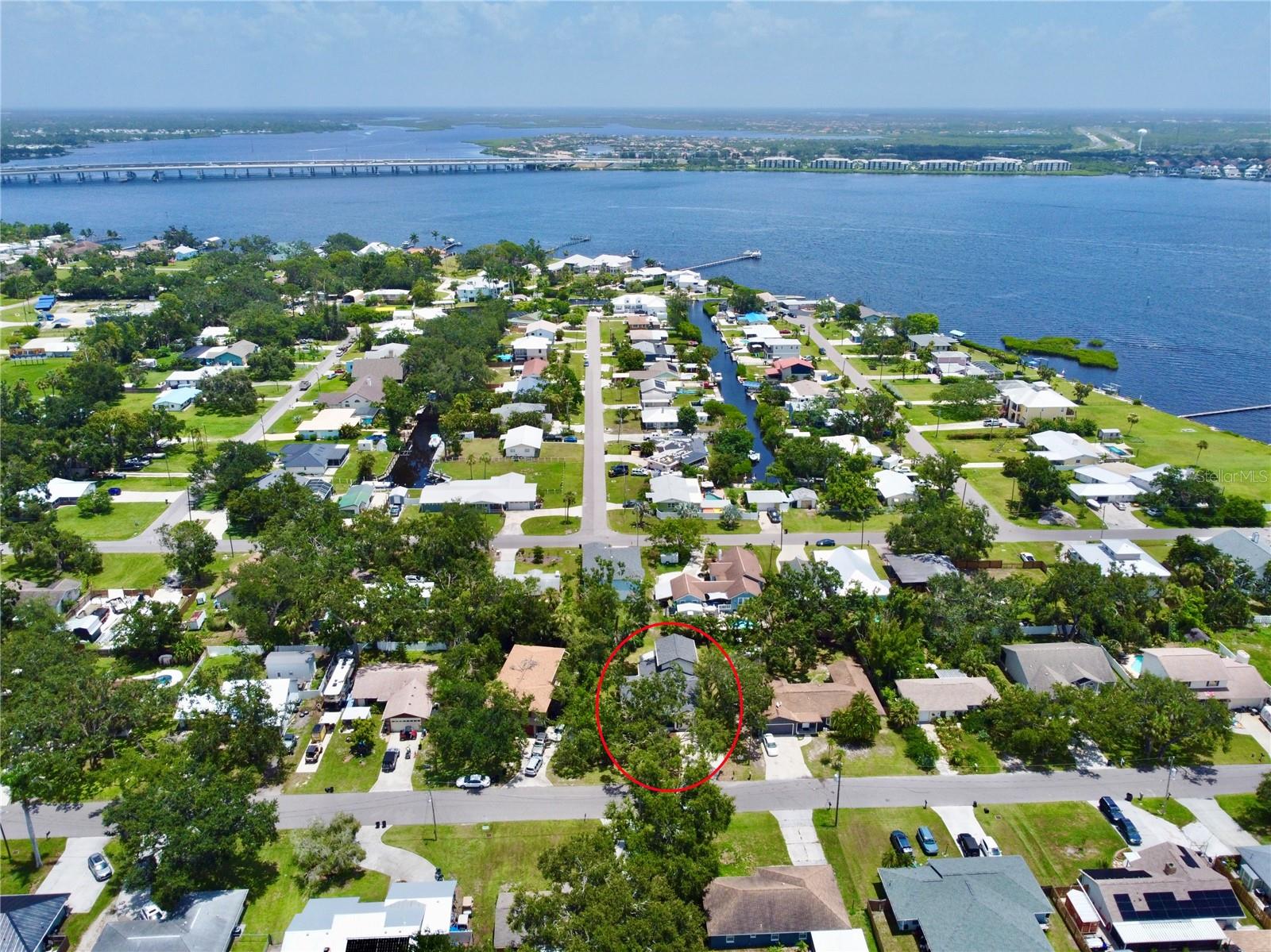 Image 22 of 52 For 808 44th Avenue E