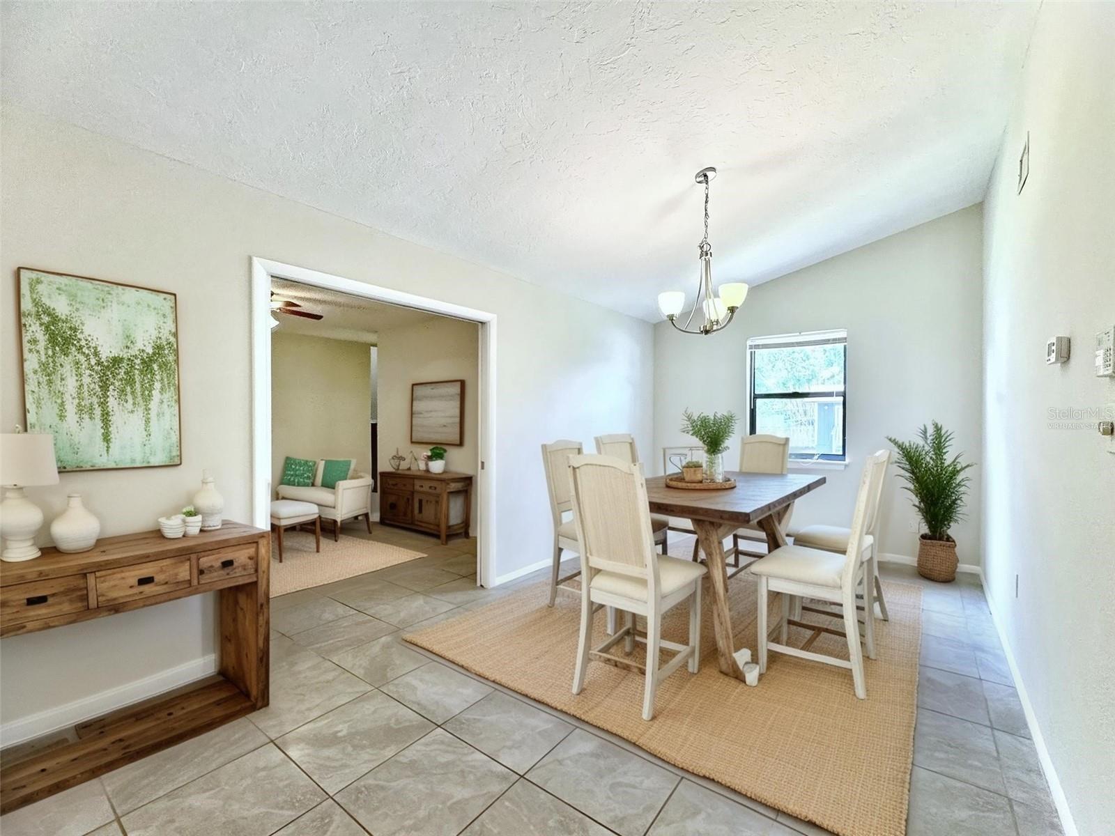 Image 33 of 52 For 808 44th Avenue E