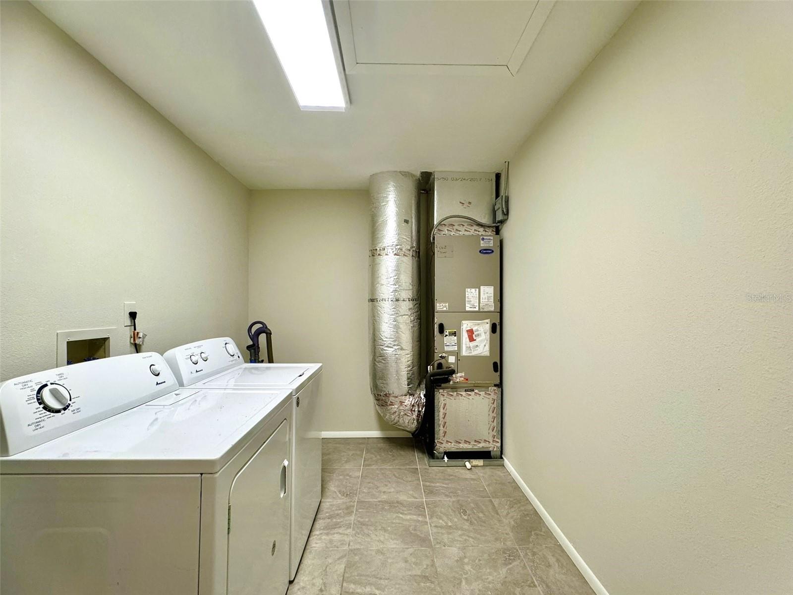 Image 51 of 52 For 808 44th Avenue E