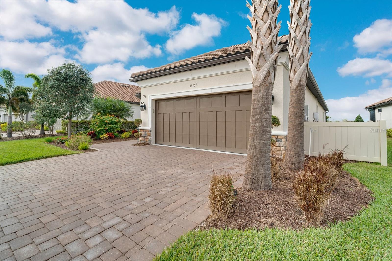 Image 38 of 61 For 15157 Vivaldi Drive