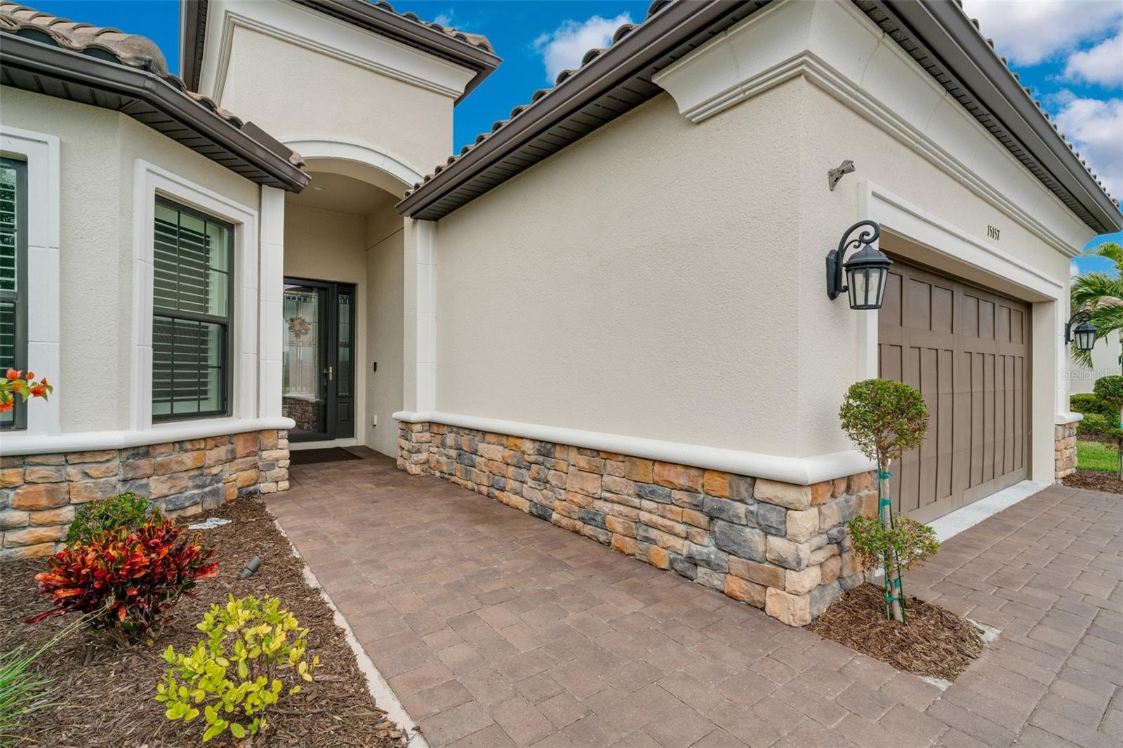 Image 39 of 61 For 15157 Vivaldi Drive