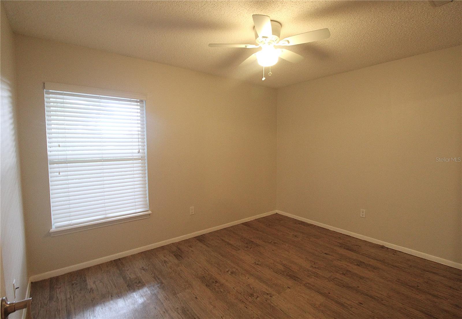 Image 10 of 19 For 8122 45th Court E 6