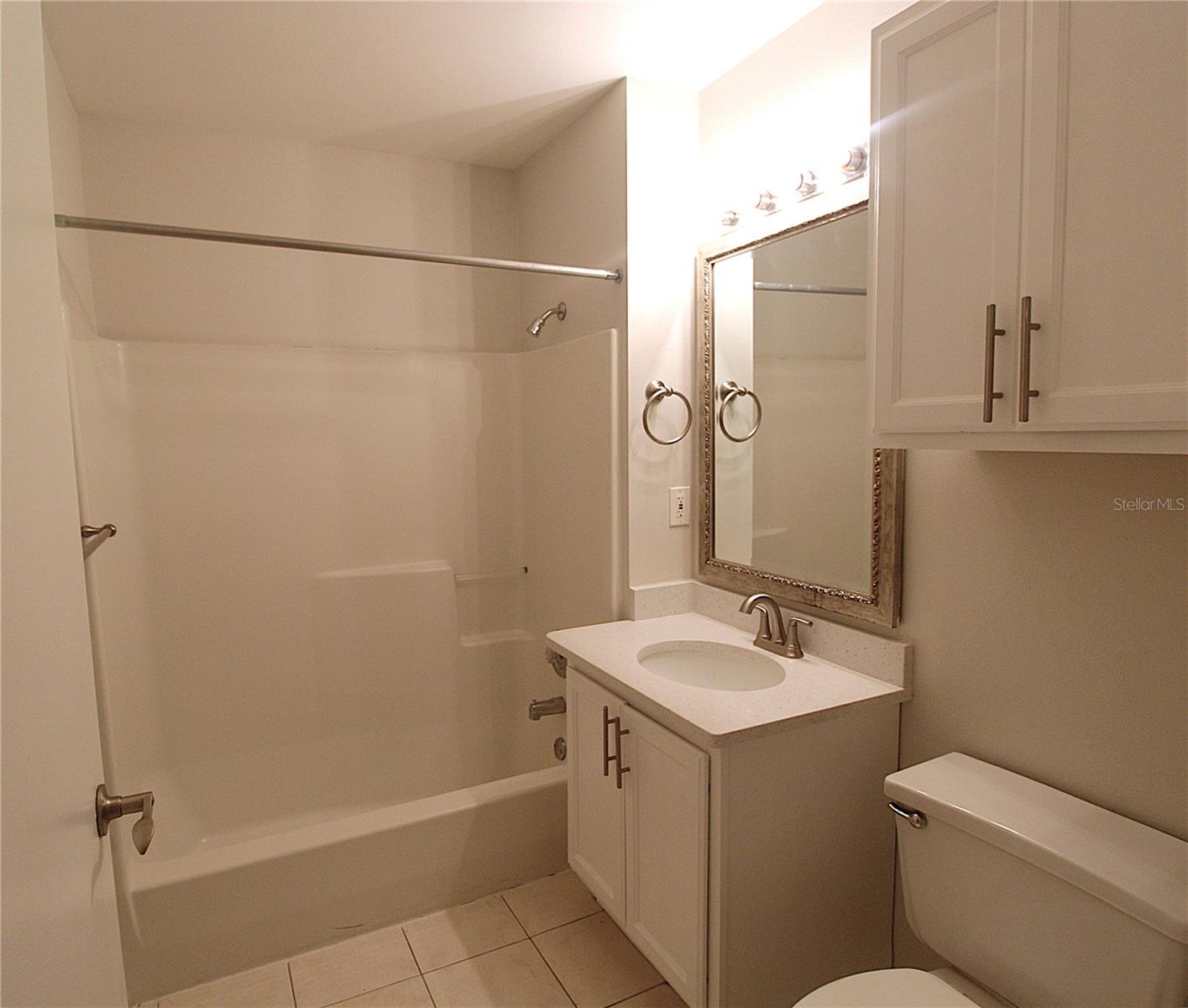 Image 11 of 19 For 8122 45th Court E 6