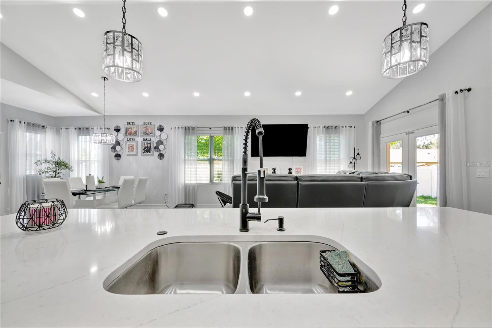 Image 21 of 54 For 2504 Florida Boulevard
