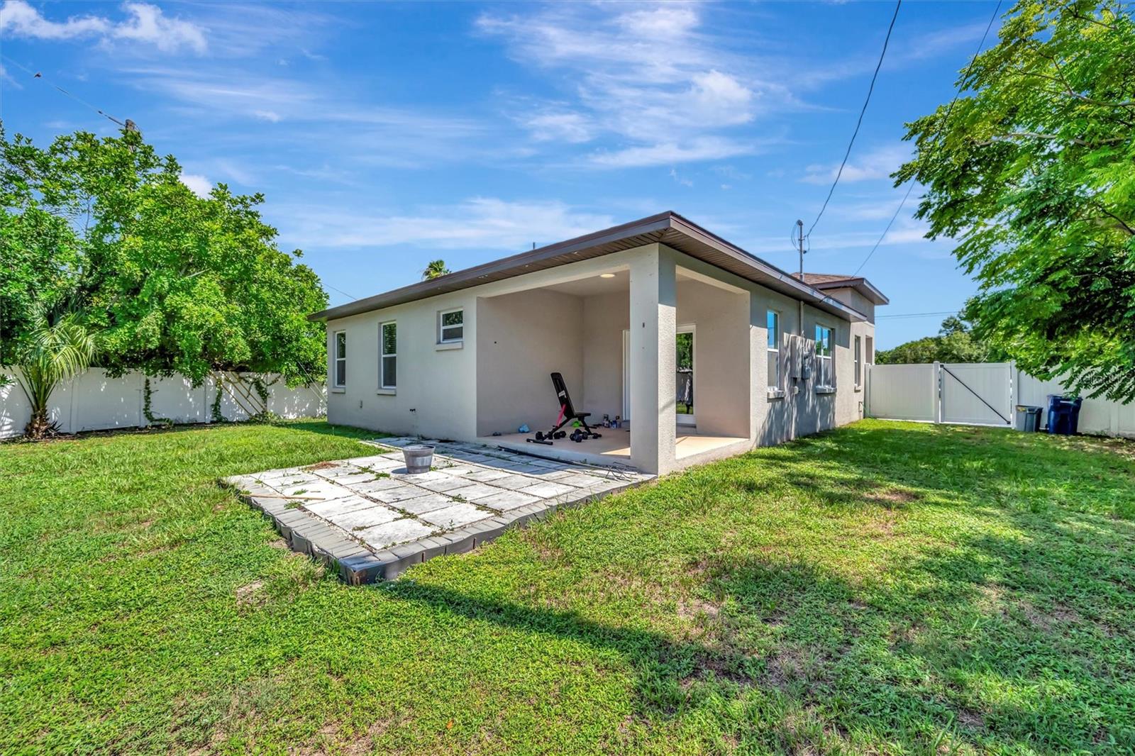 Image 41 of 54 For 2504 Florida Boulevard