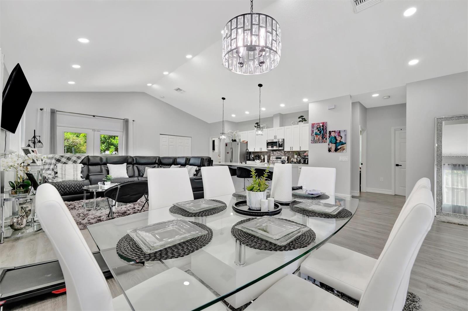 Image 7 of 54 For 2504 Florida Boulevard