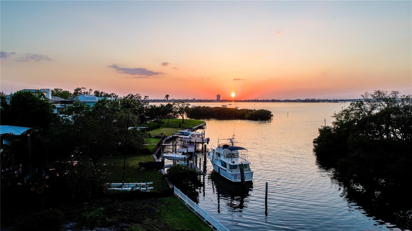 Details for 1521 Bay Point Drive, SARASOTA, FL 34236