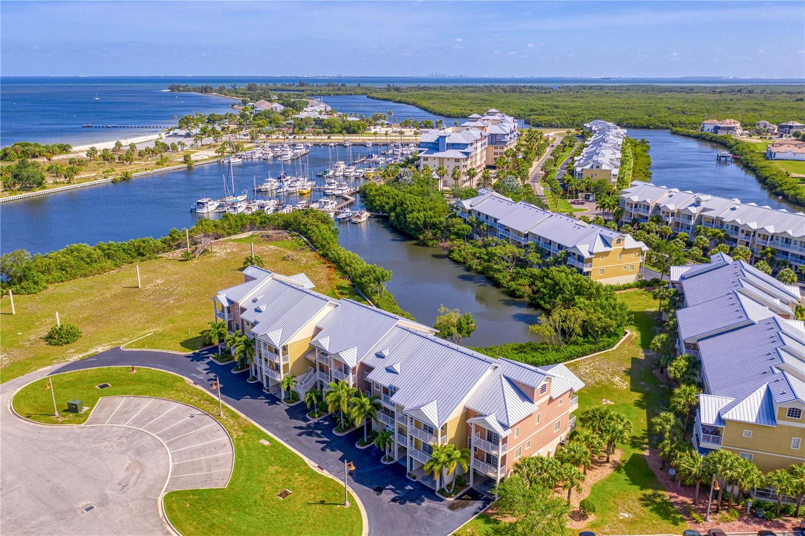 Details for 3273 Mangrove Point Drive, RUSKIN, FL 33570