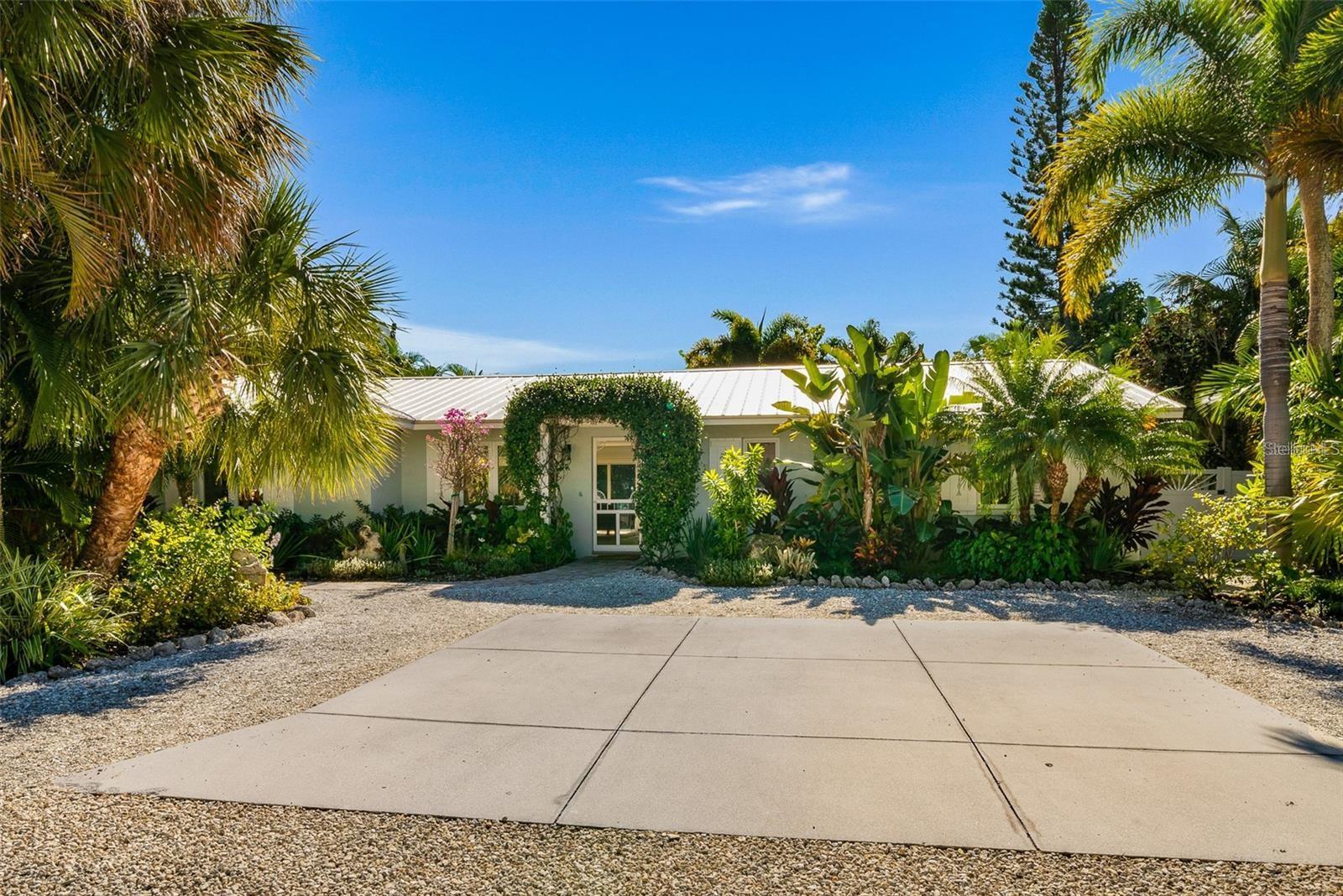 Details for 207 Peacock Lane, BRADENTON BEACH, FL 34217