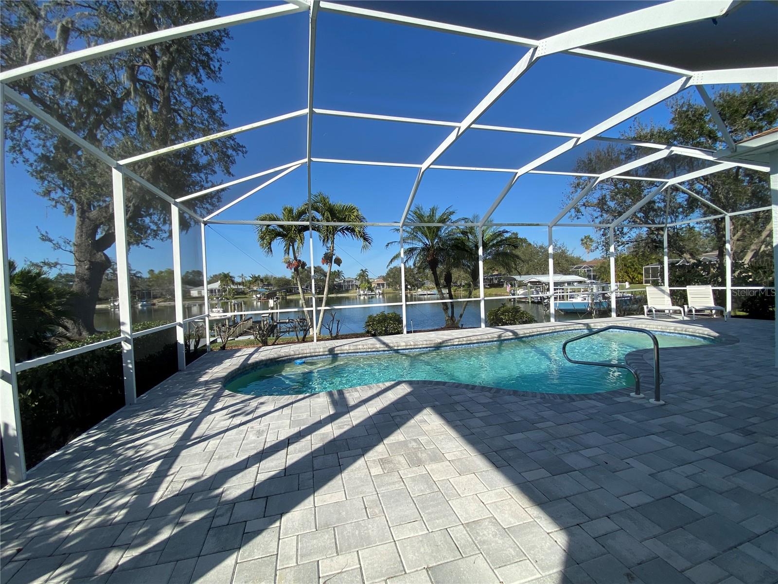 Image 13 of 39 For 3807 2nd Drive Ne