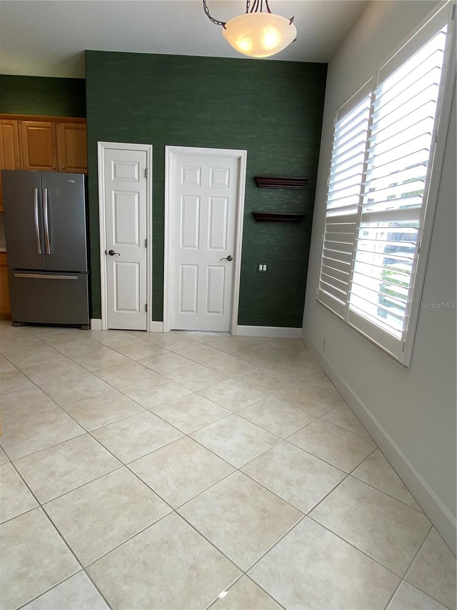 Image 33 of 39 For 3807 2nd Drive Ne
