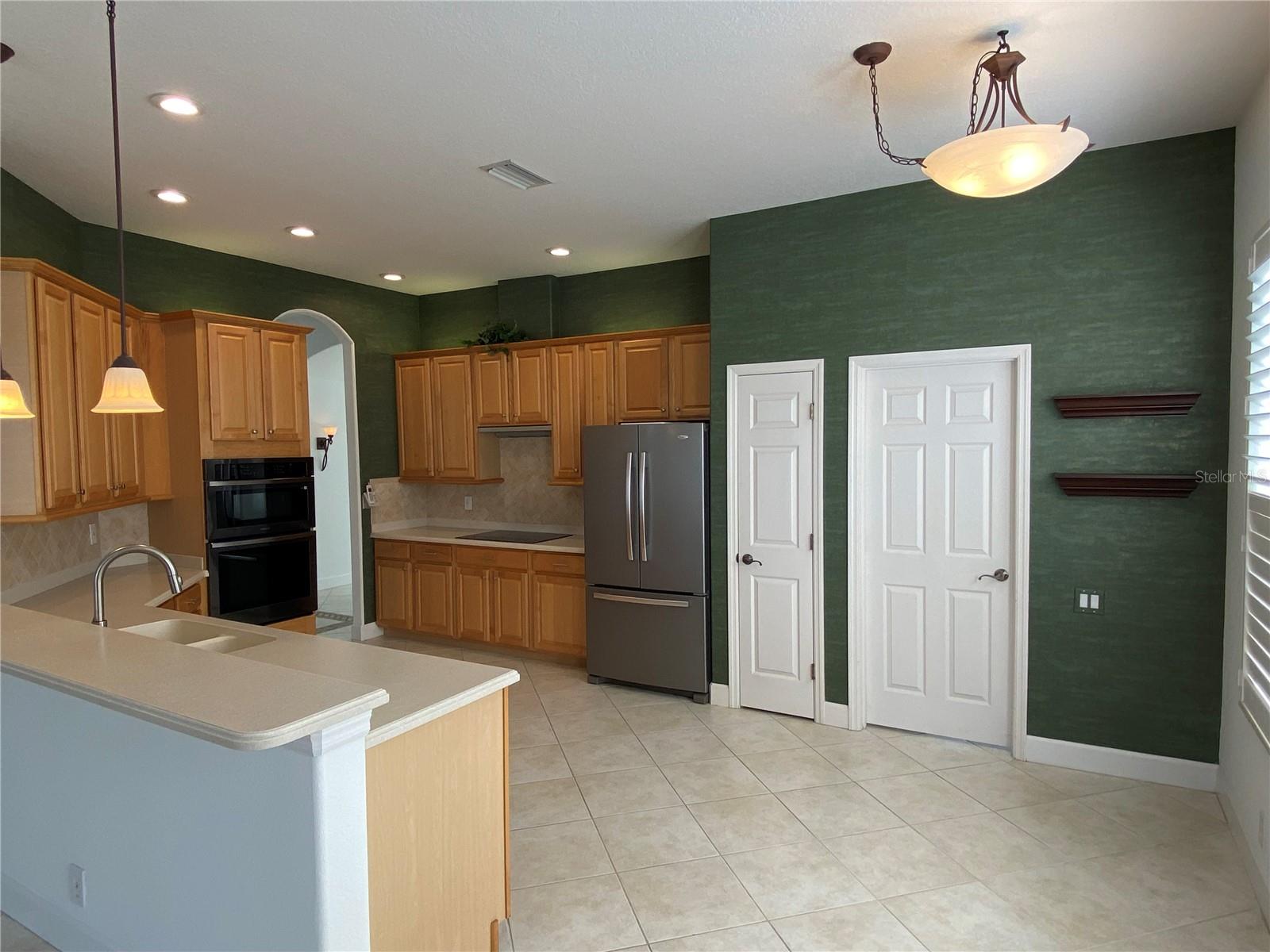 Image 35 of 39 For 3807 2nd Drive Ne