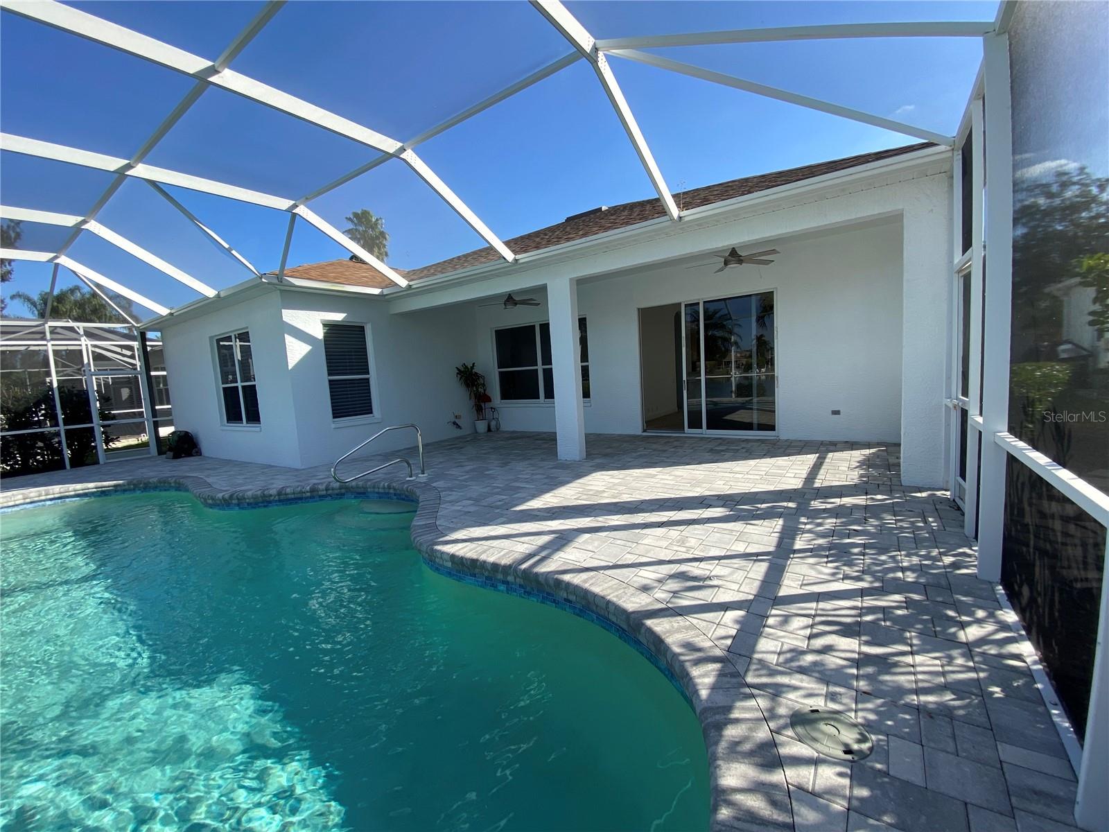 Image 9 of 39 For 3807 2nd Drive Ne