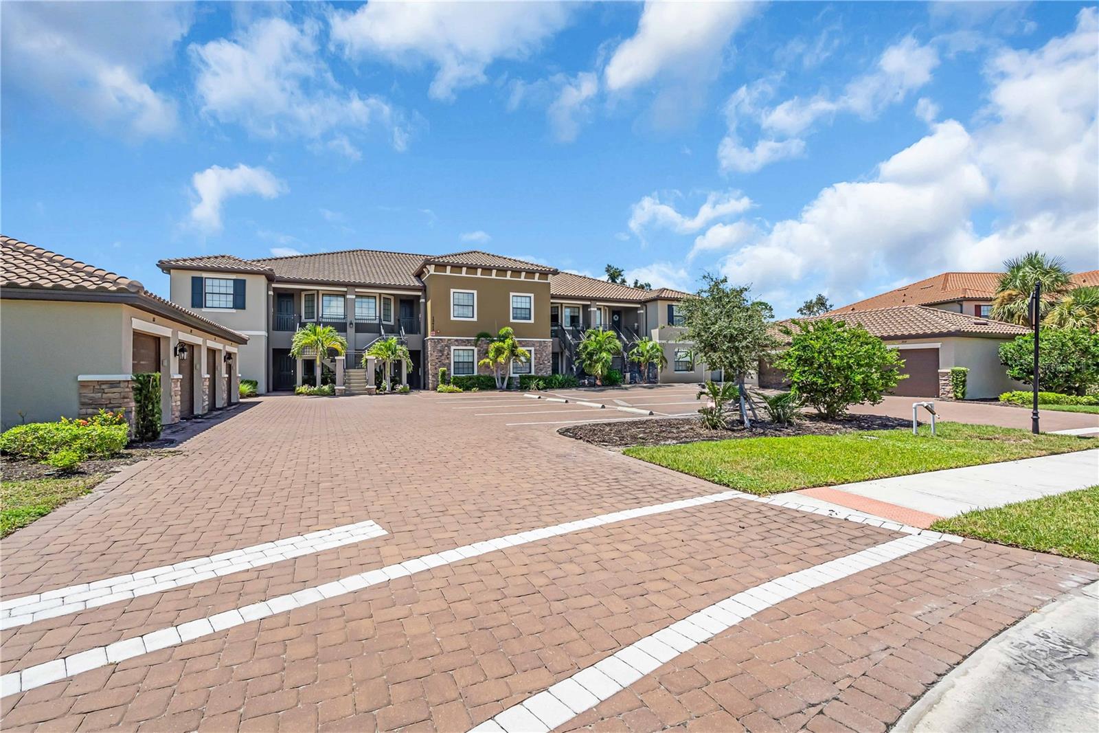 Details for 12413 Osorio Court 101, SARASOTA, FL 34238