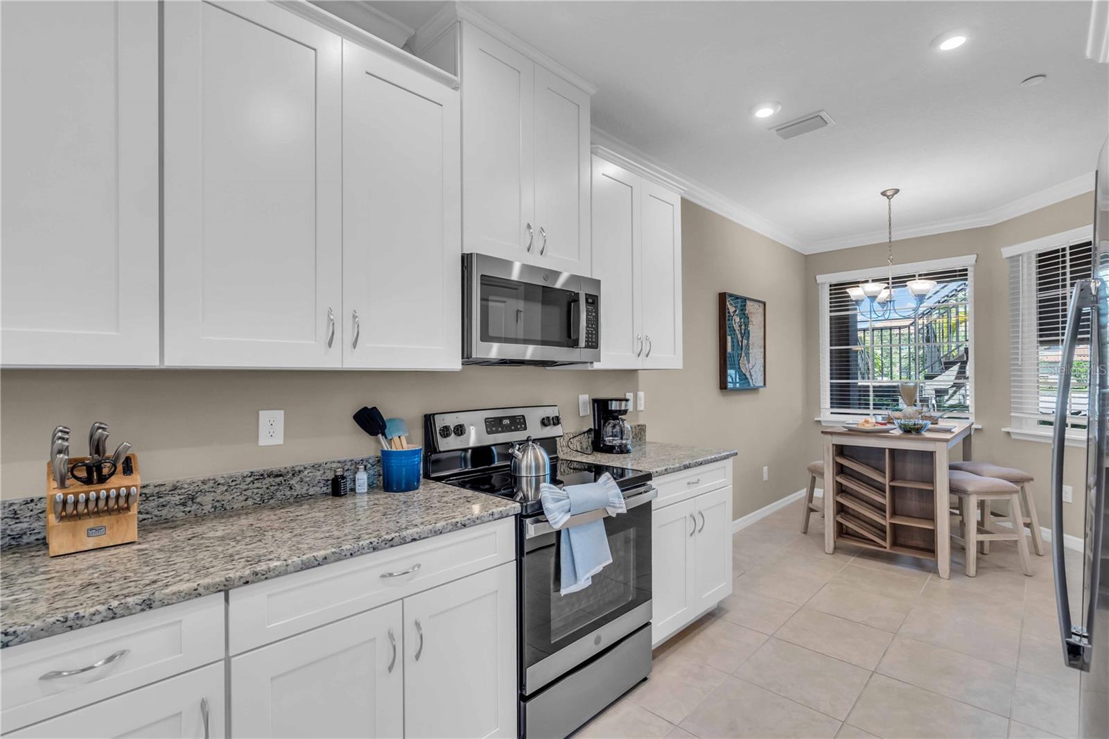 Image 10 of 46 For 12413 Osorio Court 101