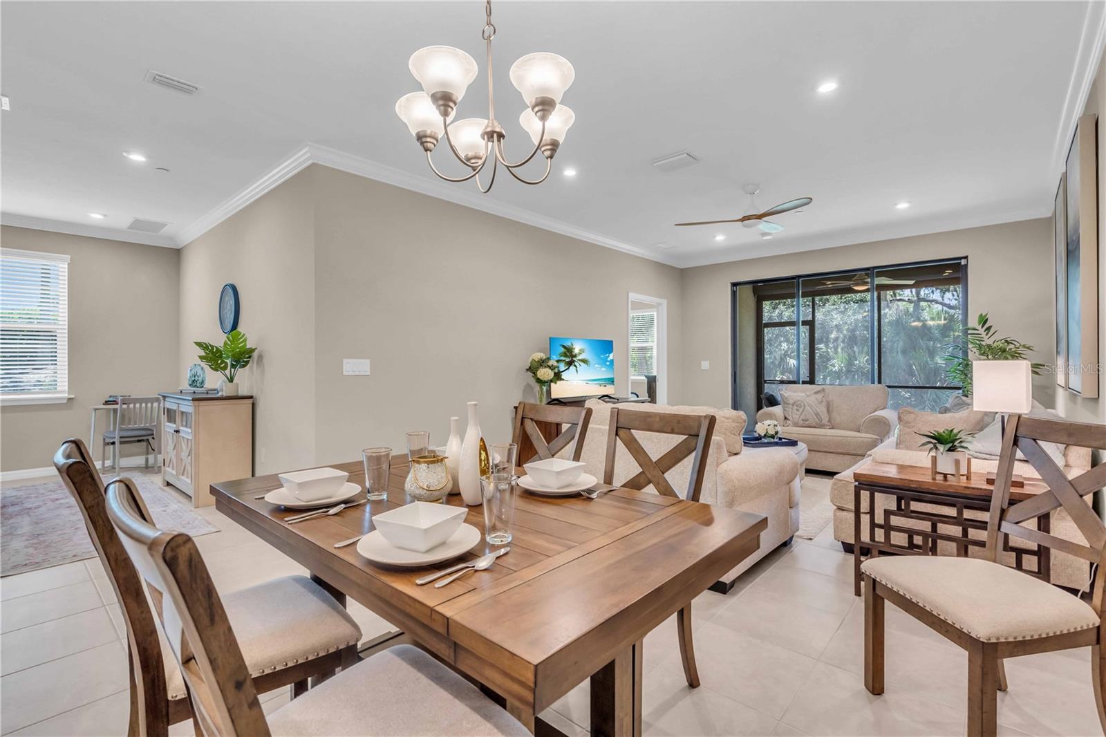 Image 13 of 46 For 12413 Osorio Court 101