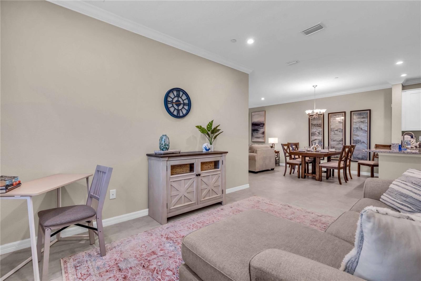 Image 16 of 46 For 12413 Osorio Court 101