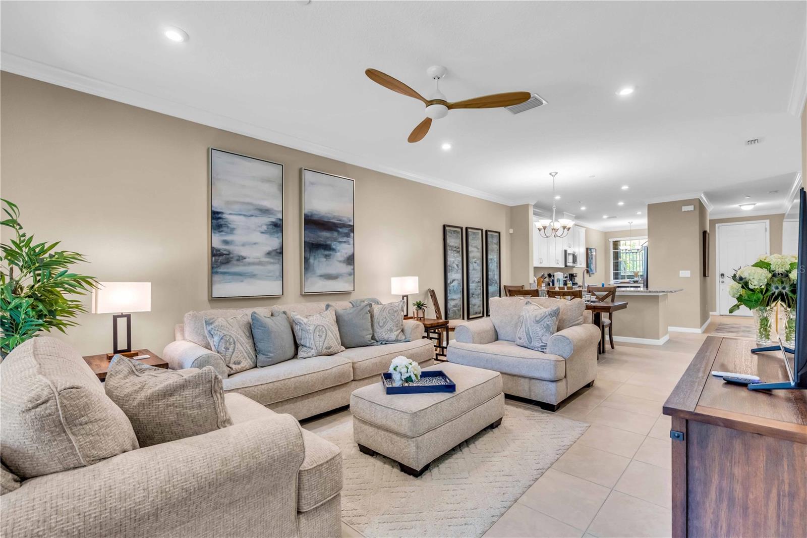 Image 2 of 46 For 12413 Osorio Court 101