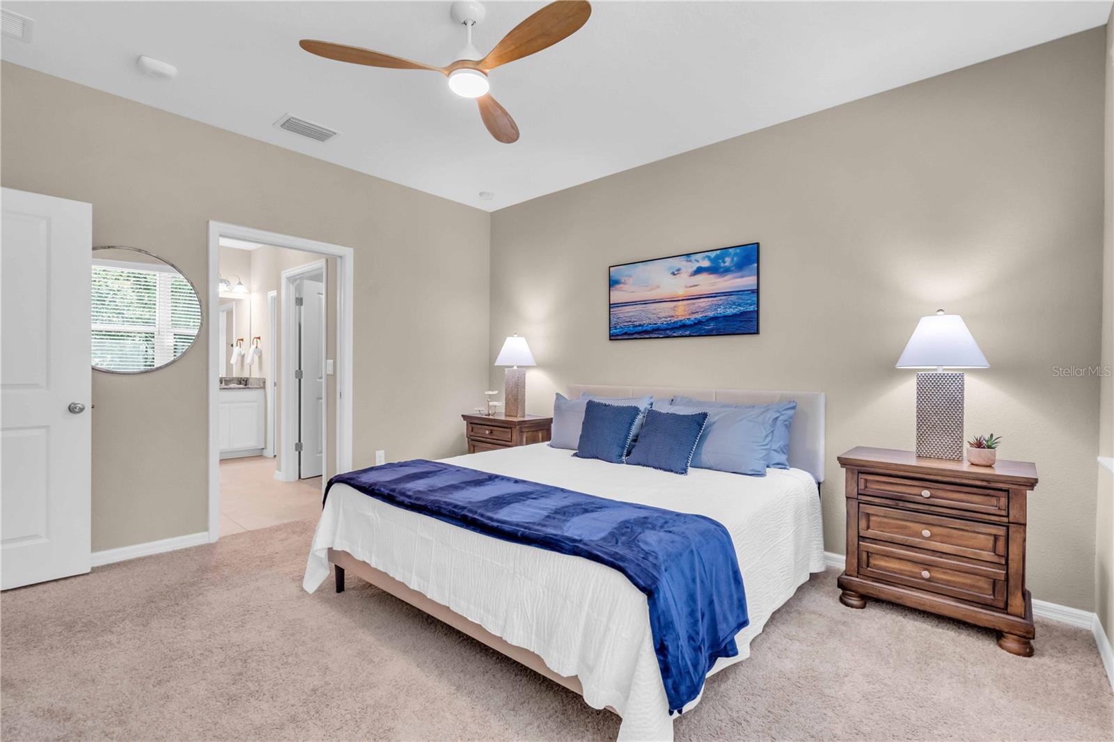 Image 22 of 46 For 12413 Osorio Court 101