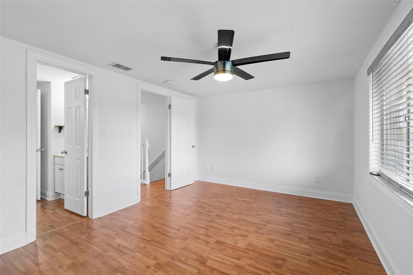 Image 24 of 47 For 7523 Pitch Pine Circle  184