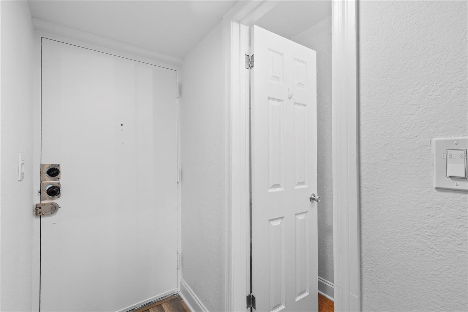 Image 3 of 47 For 7523 Pitch Pine Circle  184