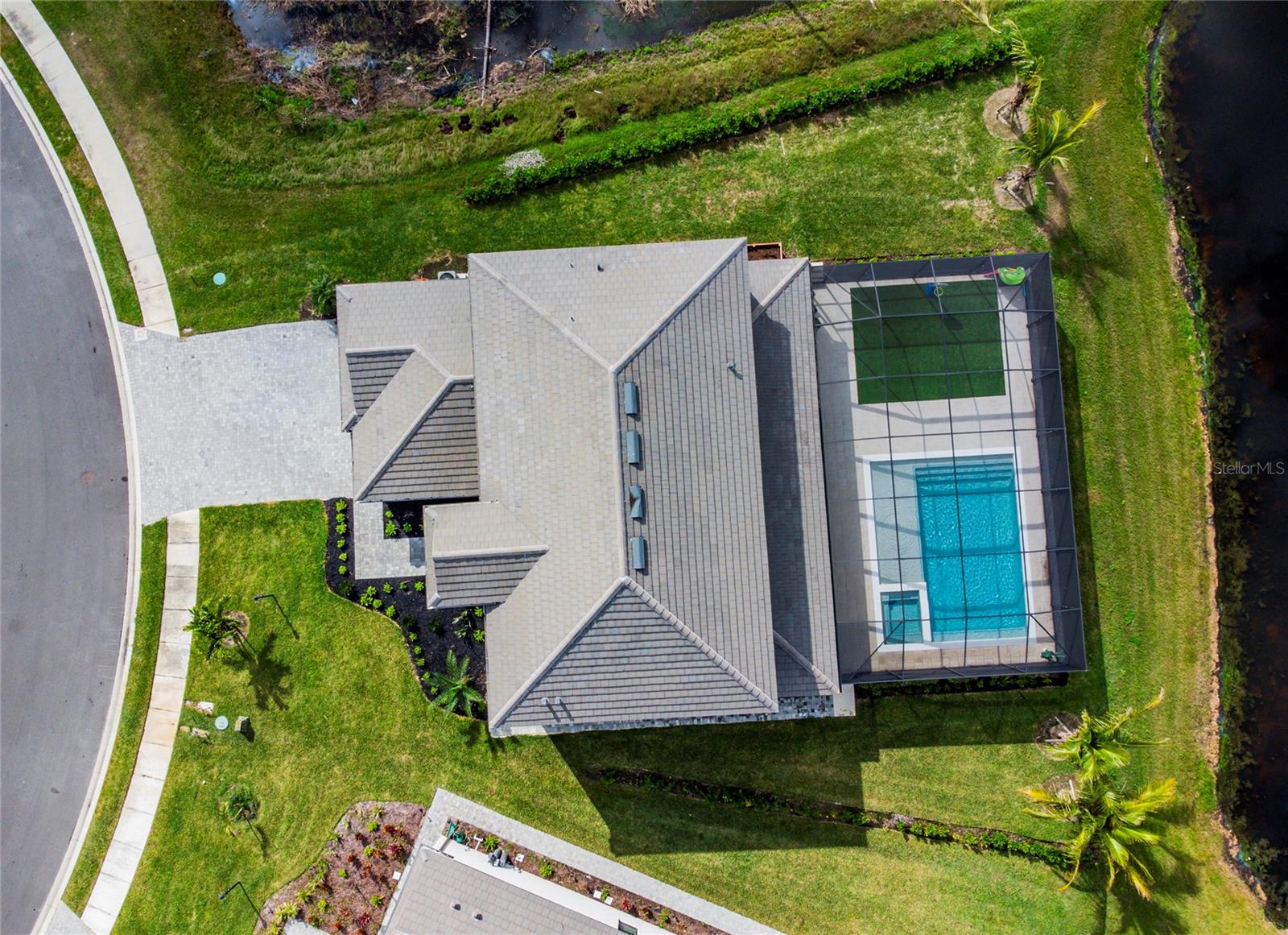 Image 2 of 62 For 15815 Tradewind Terrace