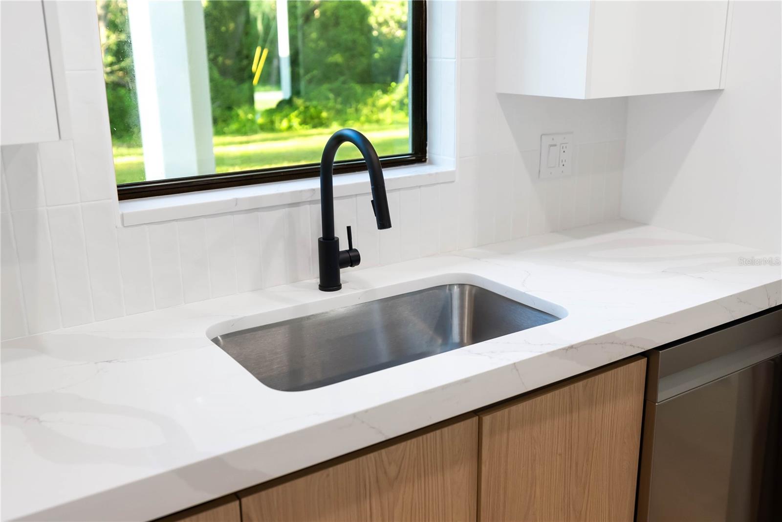 Image 20 of 72 For 14171 Marlin Avenue