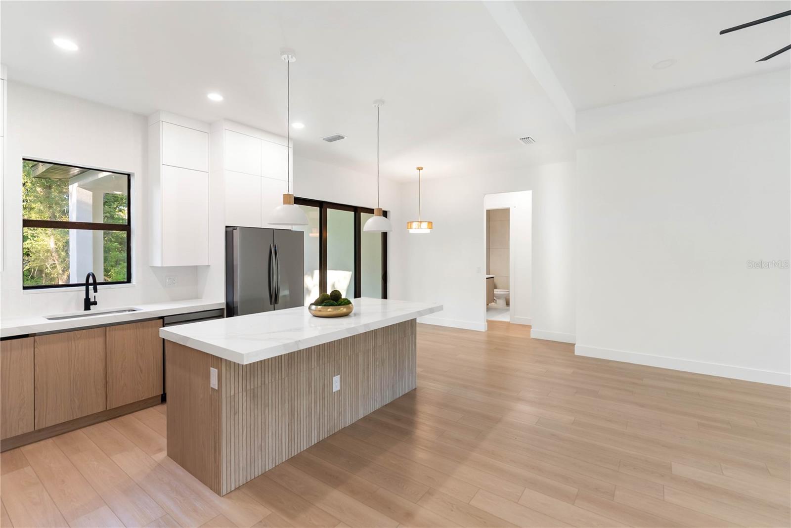 Image 51 of 72 For 14171 Marlin Avenue