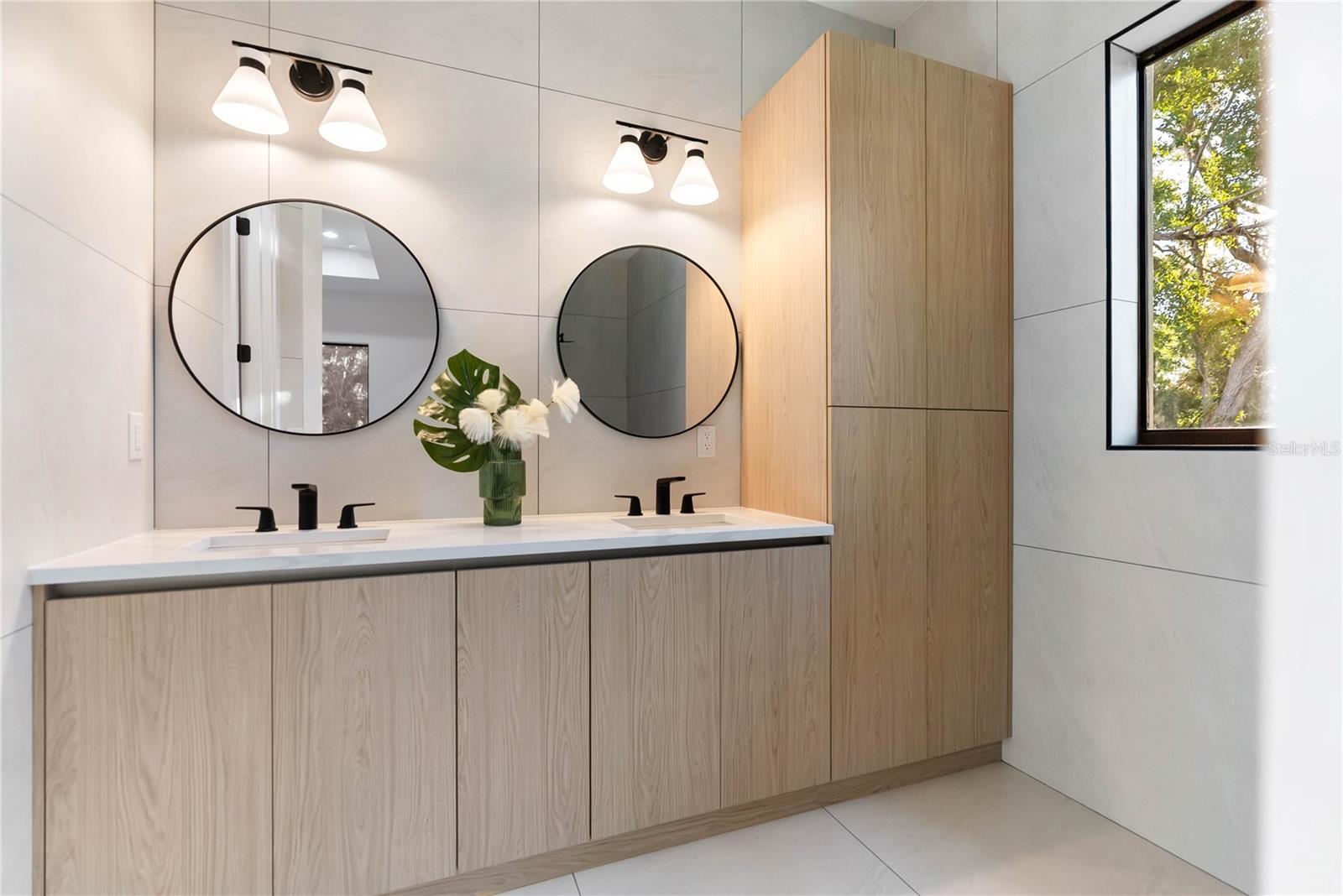 Image 55 of 72 For 14171 Marlin Avenue