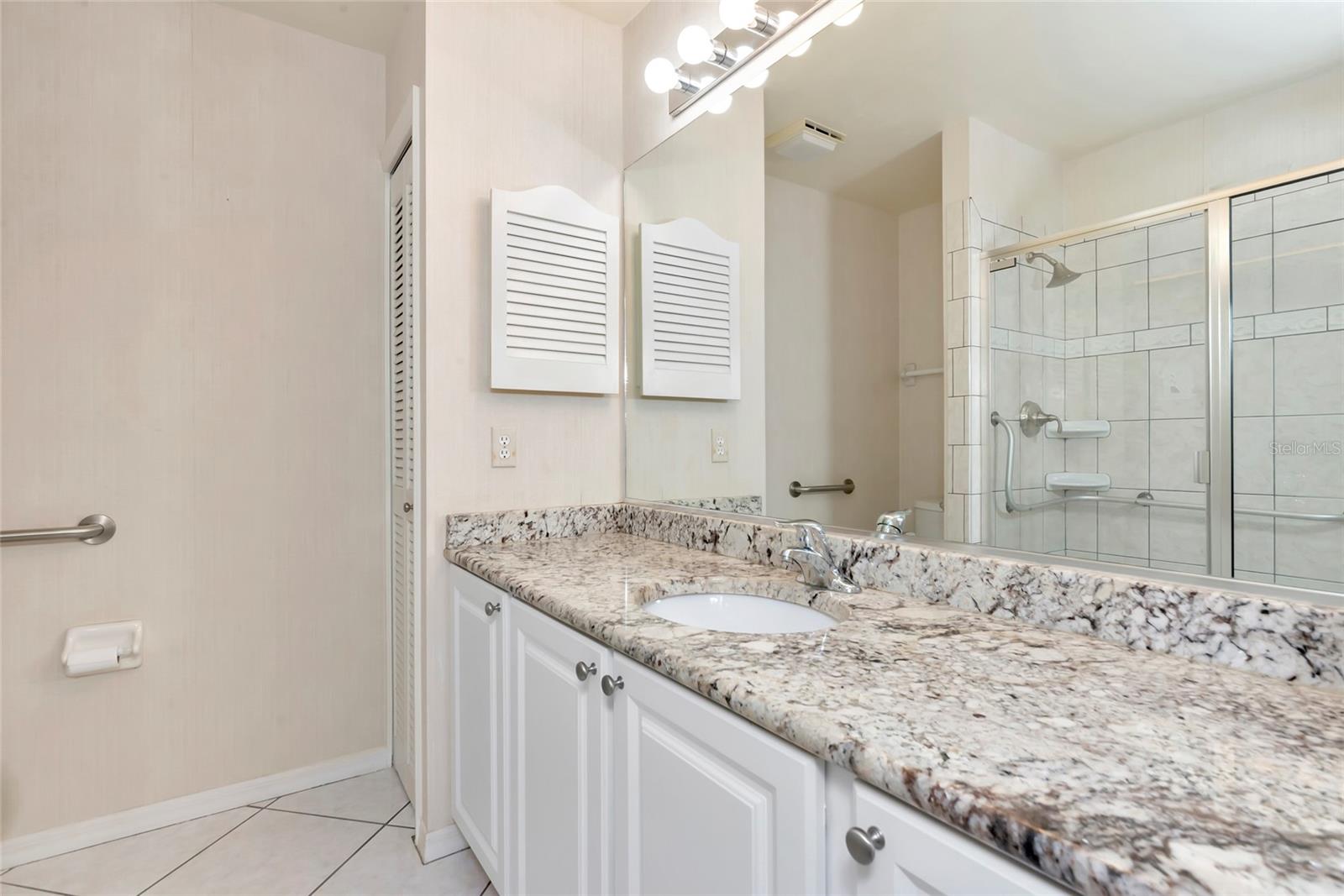 Image 22 of 39 For 4647 Whirlaway Drive A