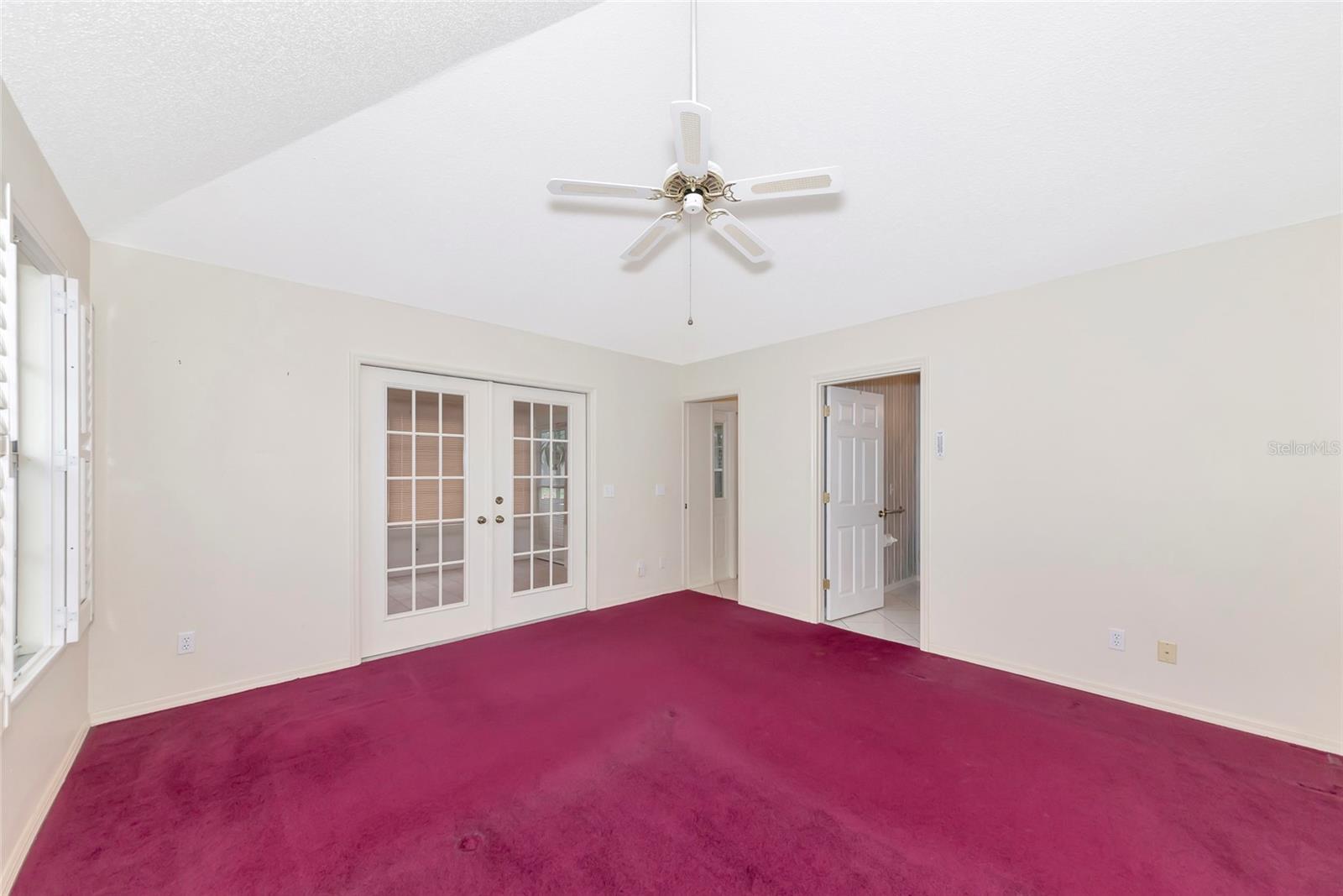 Image 26 of 39 For 4647 Whirlaway Drive A