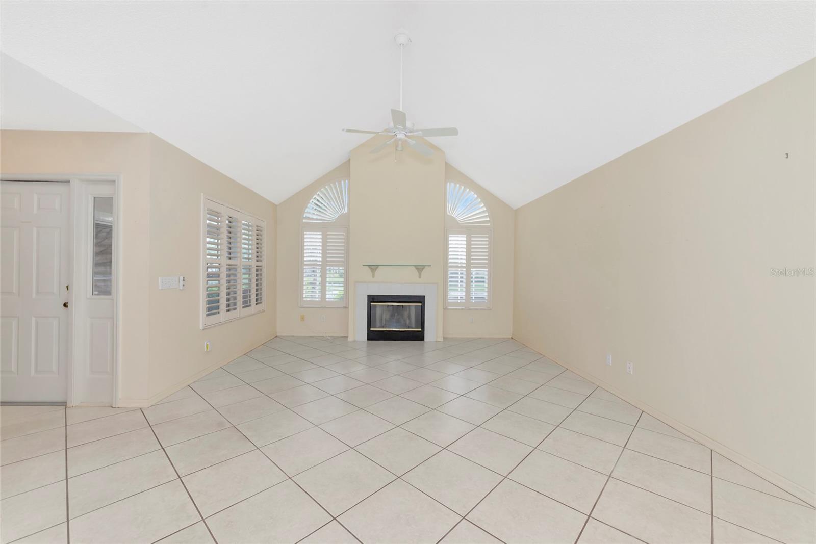 Image 8 of 39 For 4647 Whirlaway Drive A