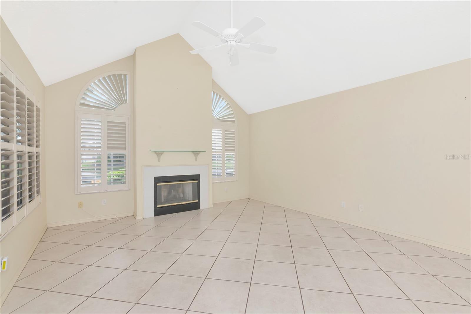Image 9 of 39 For 4647 Whirlaway Drive A