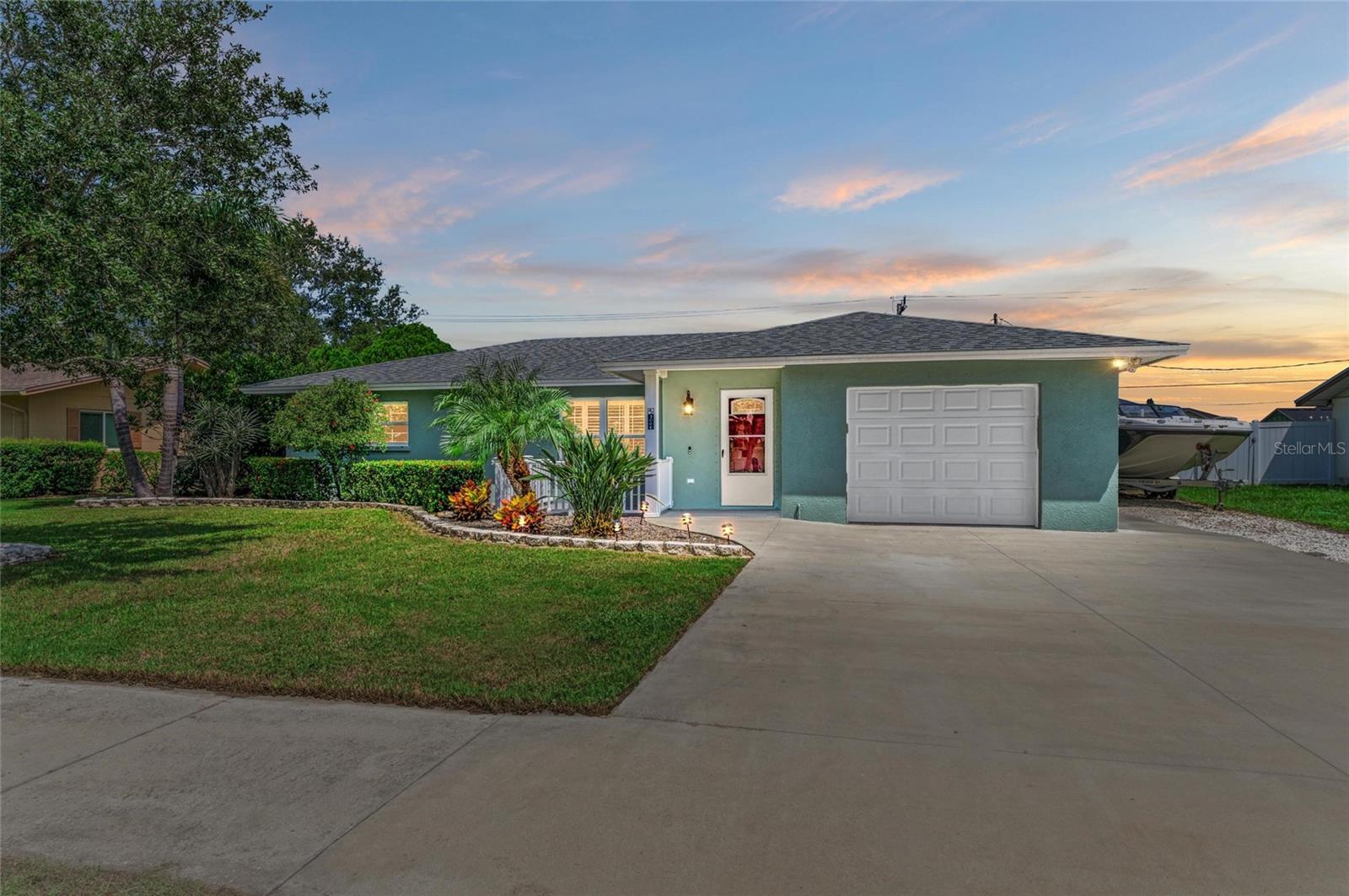 Details for 3006 21st Avenue W, BRADENTON, FL 34205