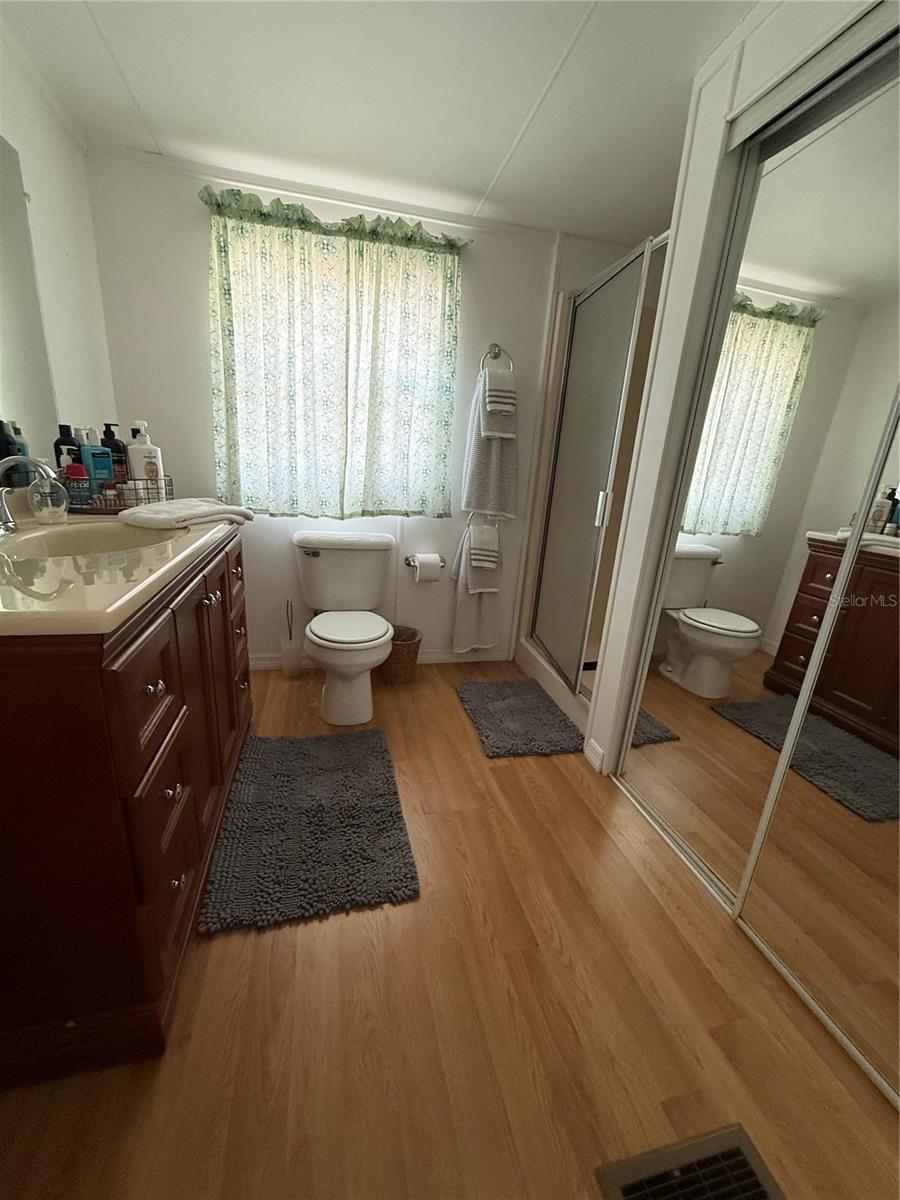 Image 12 of 22 For 35048 Condominium Boulevard