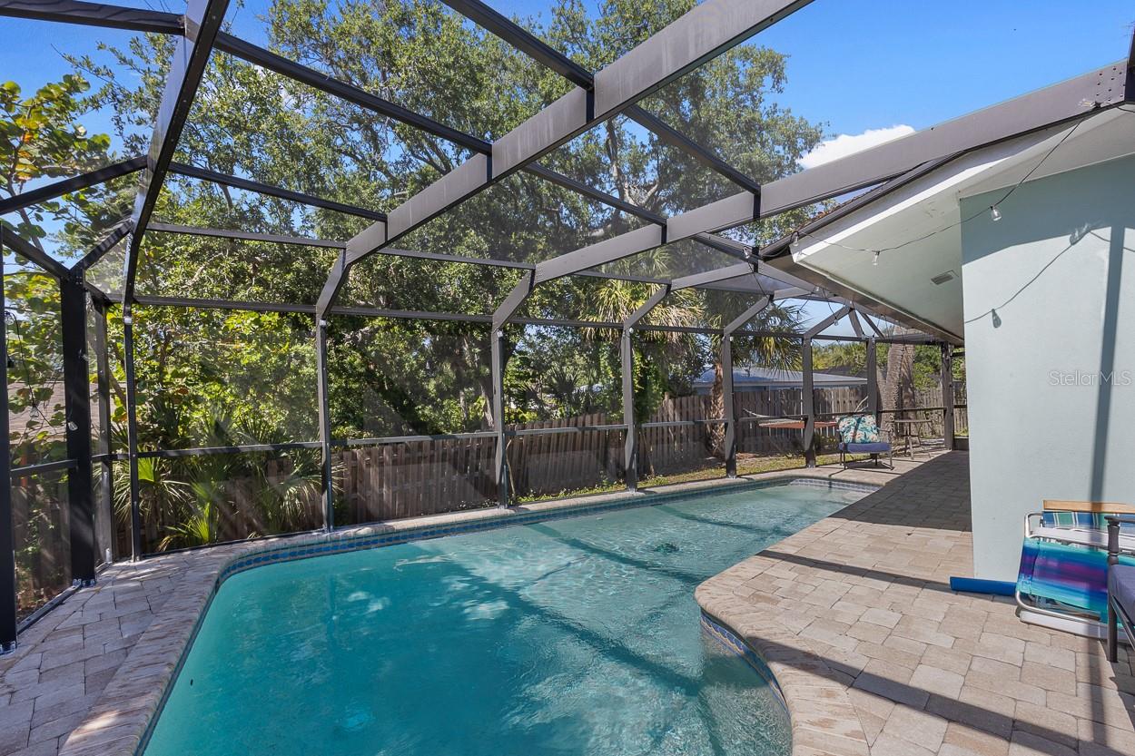 Image 33 of 51 For 4055 Bay Oaks Circle