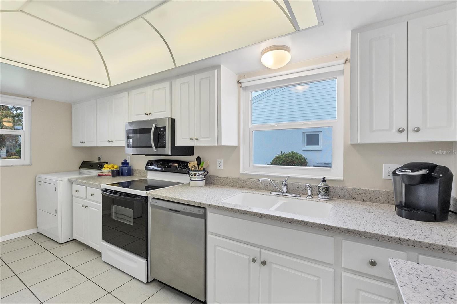 Image 10 of 57 For 4607 Mount Vernon Drive 4607
