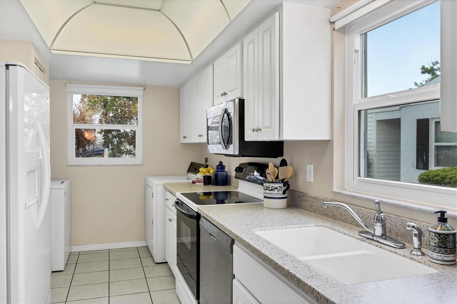 Image 11 of 57 For 4607 Mount Vernon Drive 4607