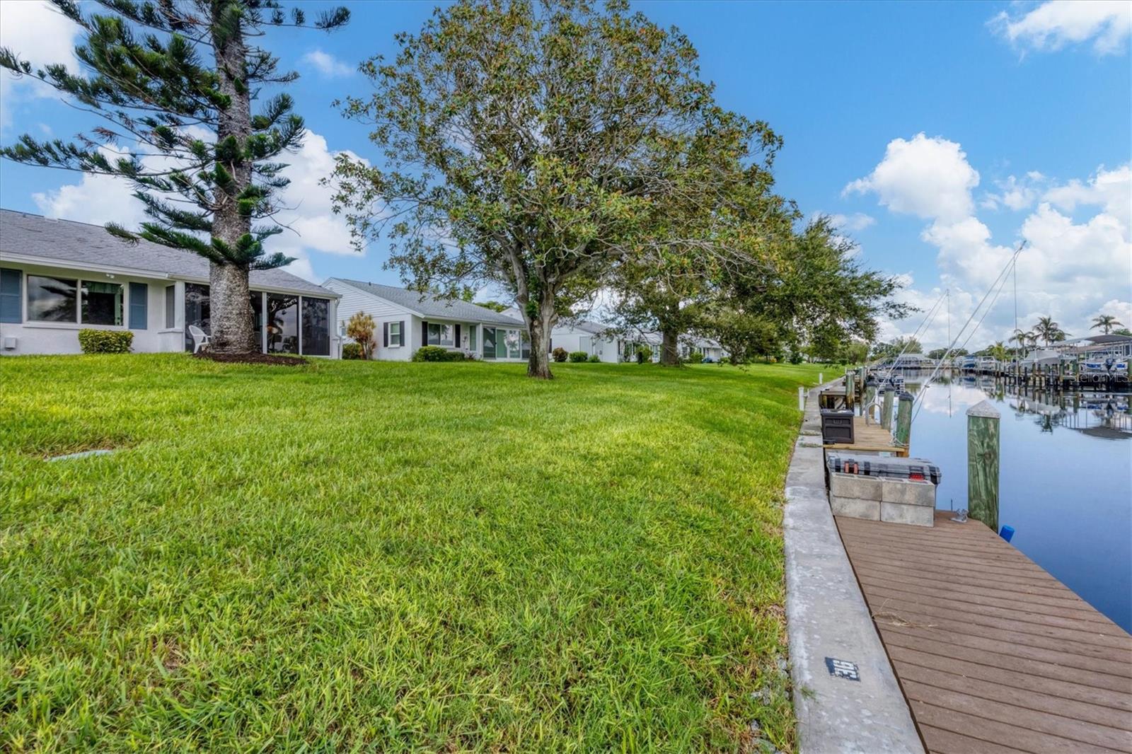 Image 35 of 57 For 4607 Mount Vernon Drive 4607