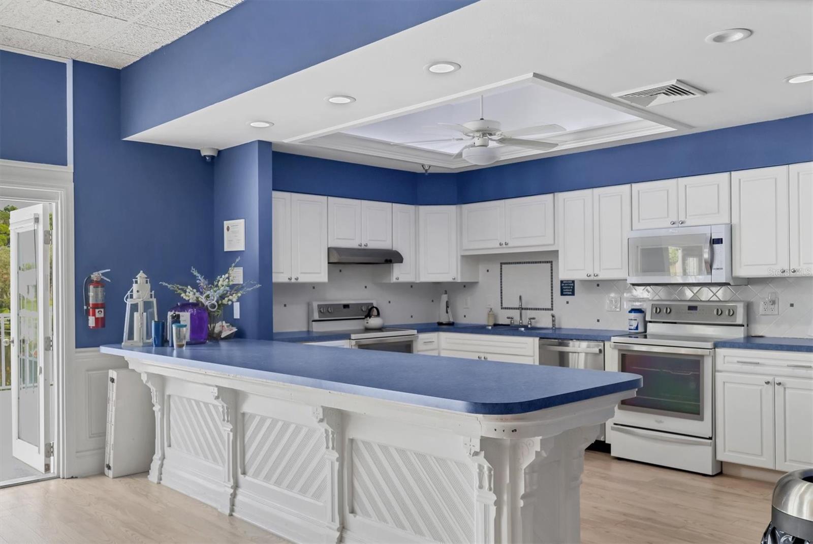 Image 49 of 57 For 4607 Mount Vernon Drive 4607