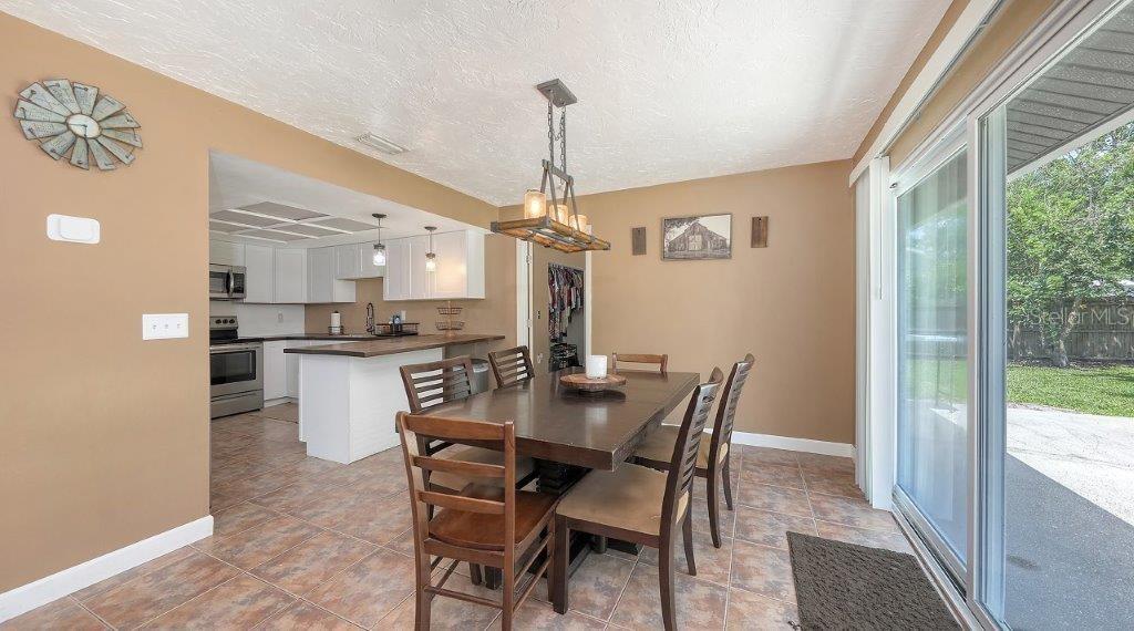 Image 10 of 36 For 3963 Palau Drive