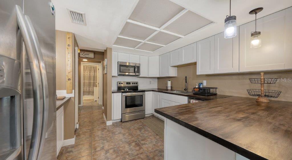 Image 14 of 36 For 3963 Palau Drive