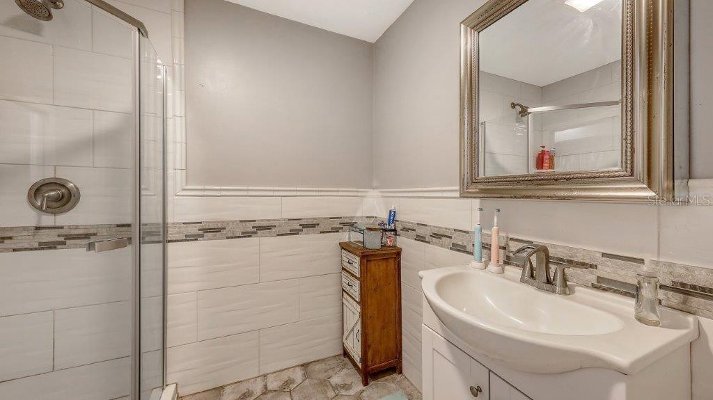 Image 21 of 36 For 3963 Palau Drive