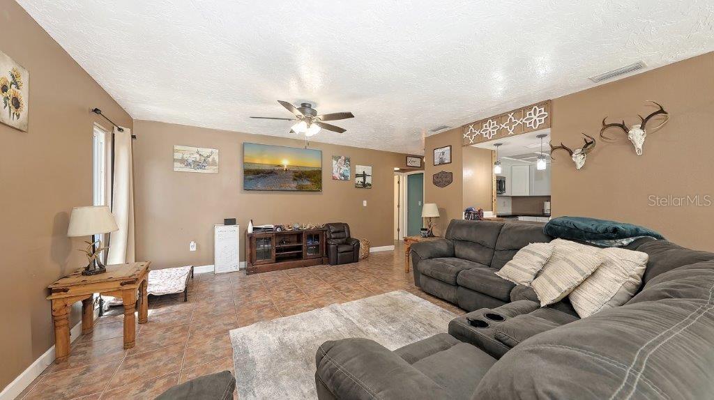 Image 7 of 36 For 3963 Palau Drive