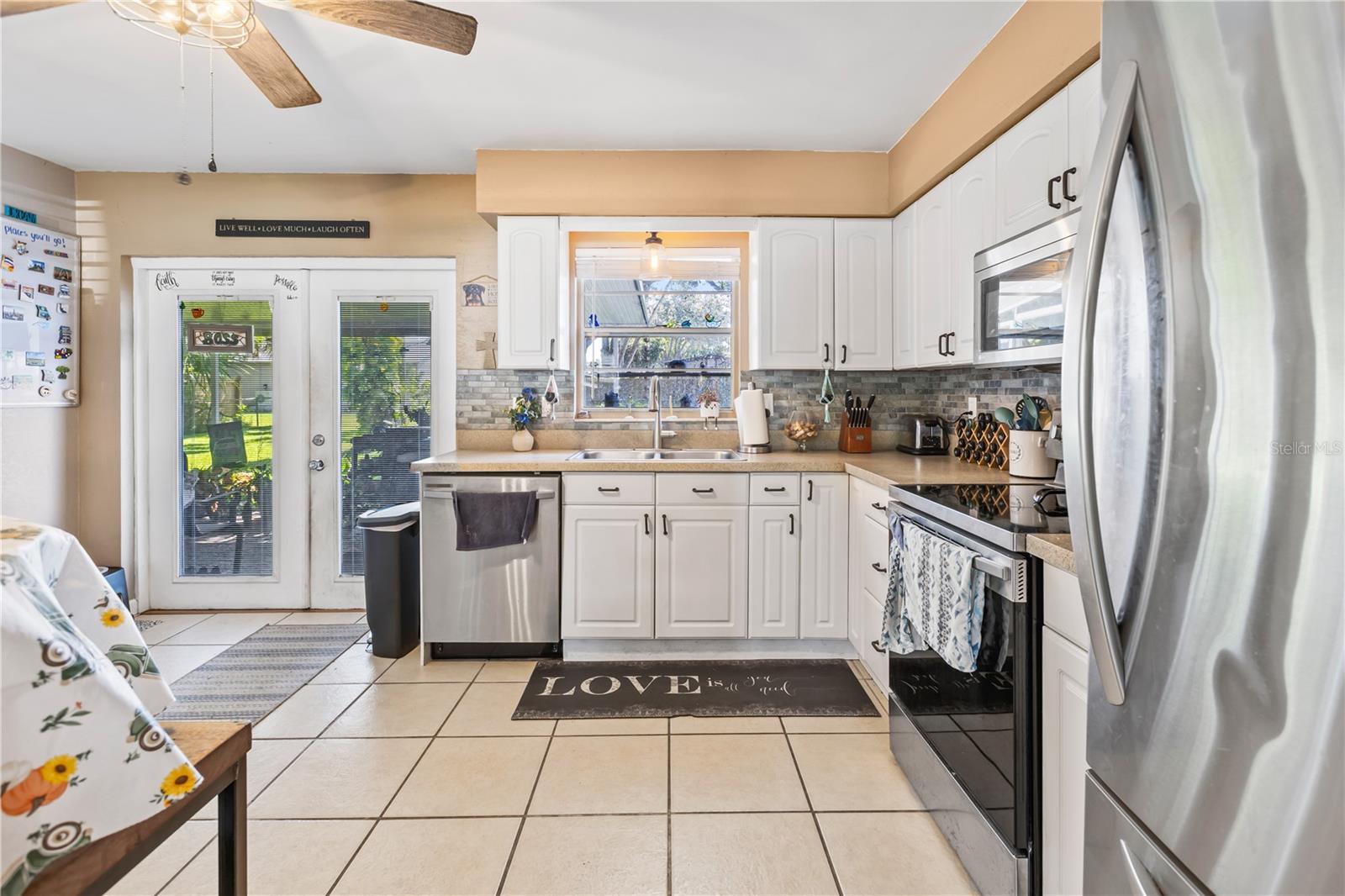 Image 7 of 25 For 2712 80th Avenue E
