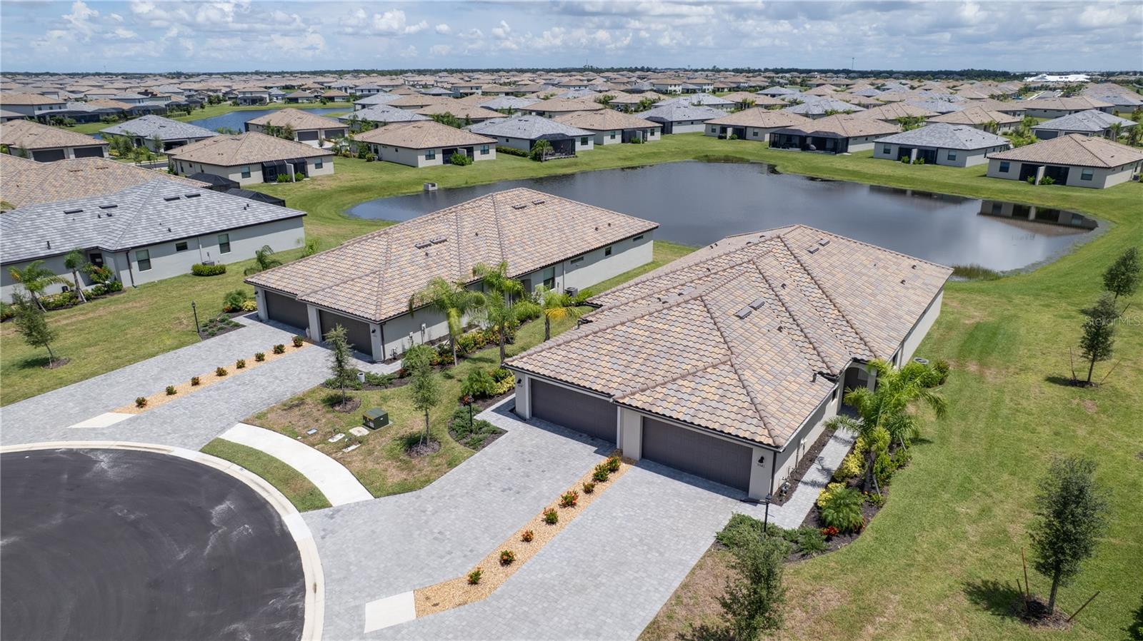 Image 33 of 70 For 5537 Tidal Breeze Cove