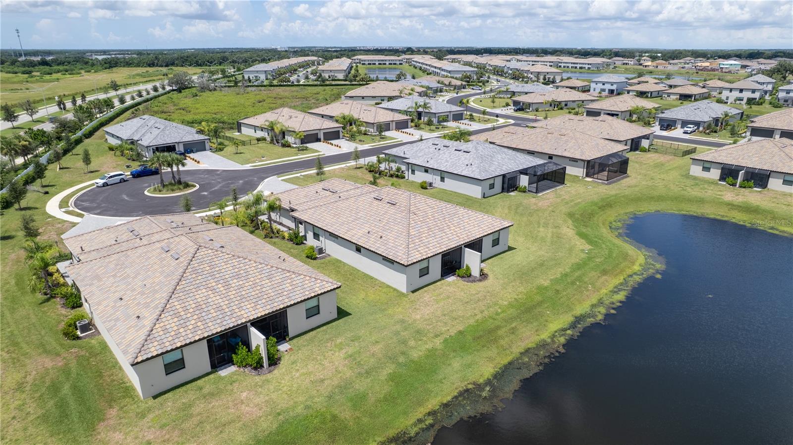 Image 36 of 70 For 5537 Tidal Breeze Cove