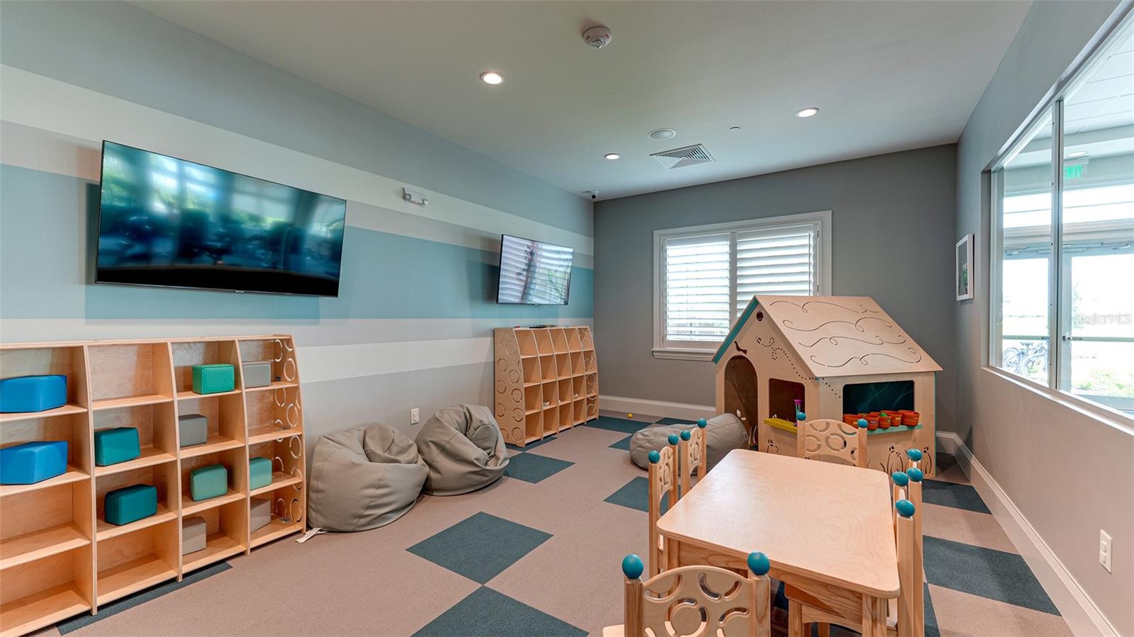 Image 58 of 70 For 5537 Tidal Breeze Cove