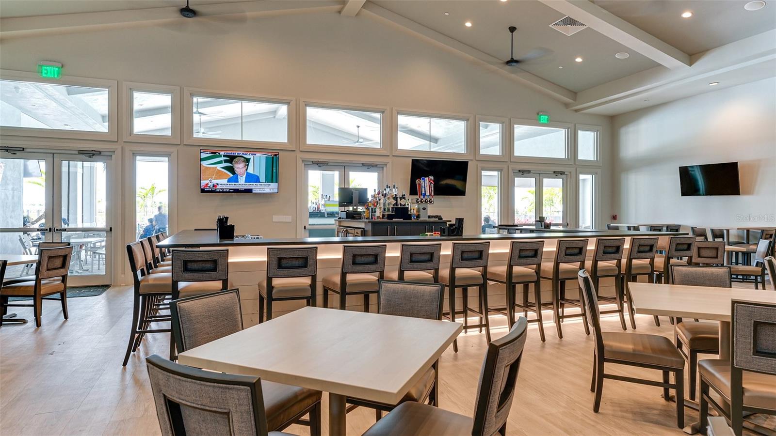 Image 62 of 70 For 5537 Tidal Breeze Cove