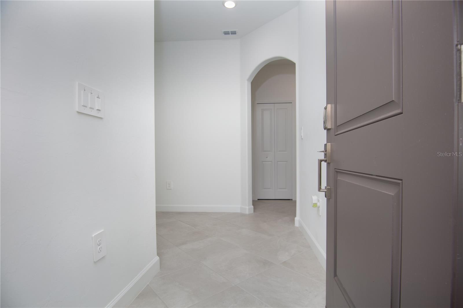 Image 7 of 70 For 5537 Tidal Breeze Cove